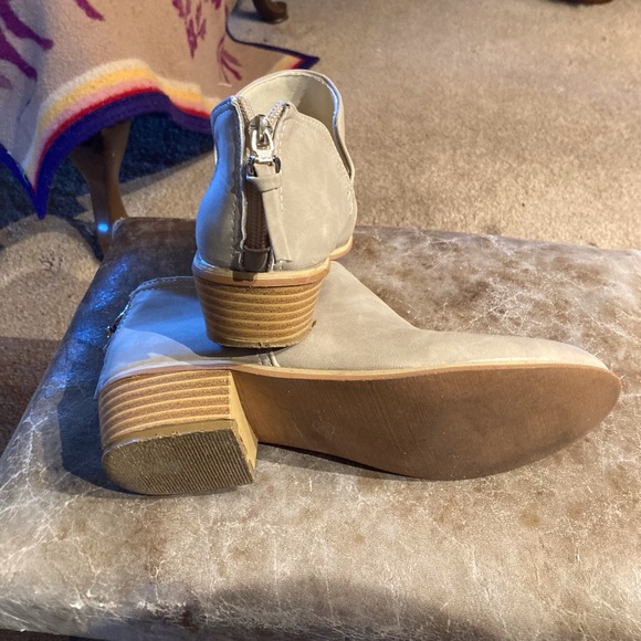 Back zip Boot - Picture 5 of 7